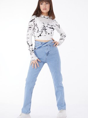 Düz Orta Buz Mavi Kot Pantolon