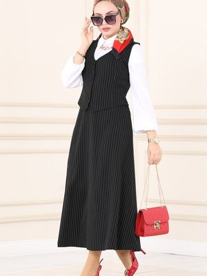 Siyah Yelekli Takım