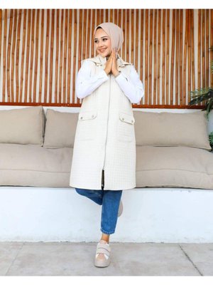 Kapişonlu Kapitone Yelek