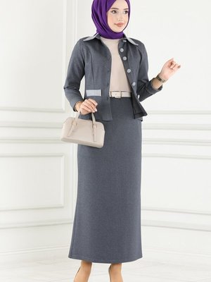 Koyu Gri Kışlık Etekli Takım Koyu Gri Kışlık Etekli Takım