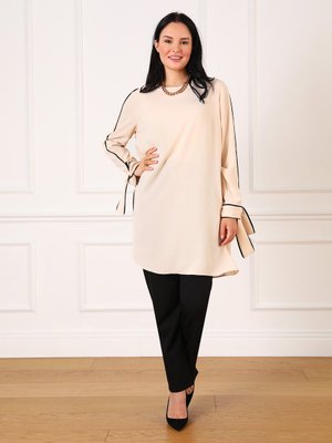 Vanilya Büyük Beden Kol Ucu Detaylı Tunik