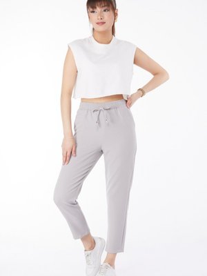 Düz Orta Gri Spor Pantolon Düz Orta Gri Spor Pantolon