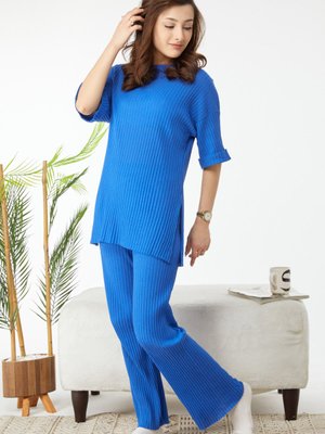 Saks Bislet Yaka Kısa Kollu Pijama Takımı Saks Bislet Yaka Kısa Kollu Pijama Takımı