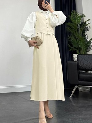 Kadın Krem Yelekli Etekli Takım T