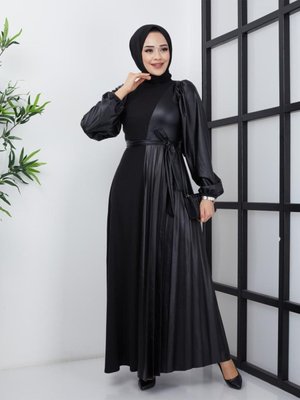 Pilis Detay Deri Kombin Elbise Pilis Detay Deri Kombin Elbise