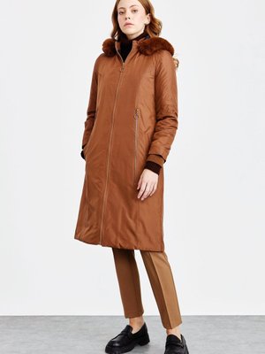 Kürk Kapüşonlu Kapitone Kaban Taba