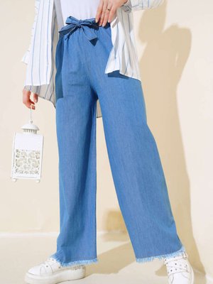 Paça Püsküllü Kot Pantolon Paça Püsküllü Kot Pantolon