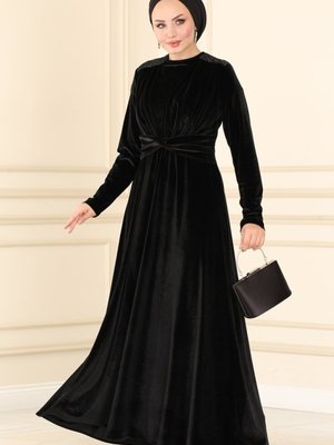 Siyah Pul Detaylı Kadife Elbise