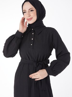 Düz Yaka Siyah Kuşaklı Gömlek Elbise Düz Yaka Siyah Kuşaklı Gömlek Elbise