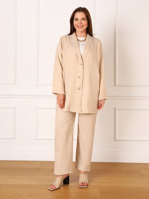 Taş Rengi Büyük Beden Takım