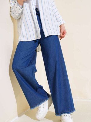 Paça Püsküllü Kot Pantolon Paça Püsküllü Kot Pantolon