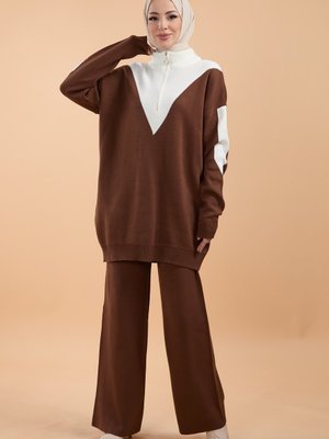 Kahve Yakası Fermuarlı Triko Takım Kahve Yakası Fermuarlı Triko Takım