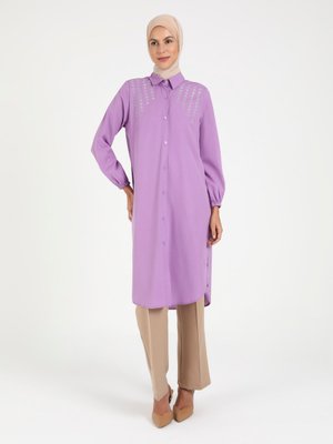Lila Tunik