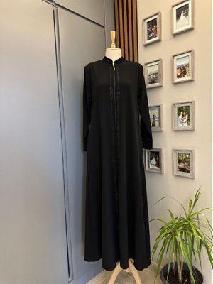 Hakim Yaka Fermuarlı Yan Cep Detaylı Ferace