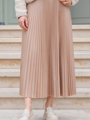 Deri Görünümlü Beli Lastikli Uzun Piliseli Etek Vizon Deri Görünümlü Beli Lastikli Uzun Piliseli Etek Vizon