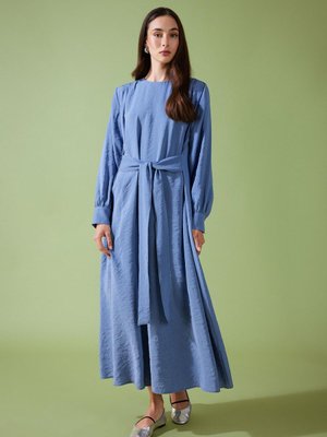 Regular Fit Bisiklet Yaka Uzun Kollu Elbise A8904ax23hs