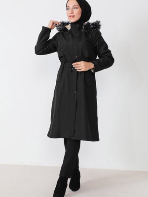 Beli Bağcıklı Mont Siyah