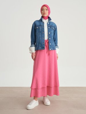 Örgü Kemerli Kat Etek Orkide