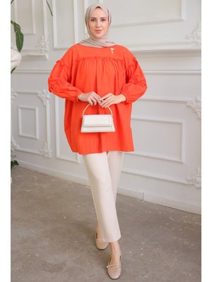 Oranj Broş Detaylı Fırfırlı Gömlek