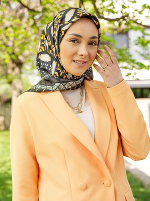 Pek Özel Tasarım Desenli Eşarp Cok Renkli