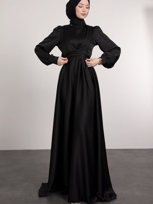 Yakadan Çaprazlı Bele Bağlamalı Abiye Elbise