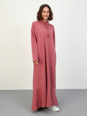 Koyu Gül Kapüşonlu Rahat Kalıp Elbise