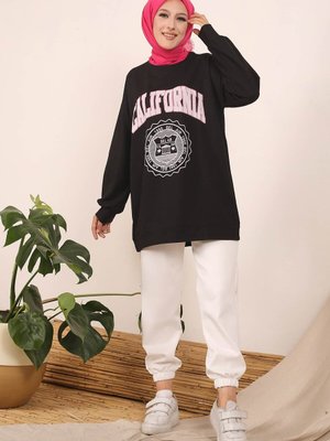 Siyah Oversize Bisiklet Yaka Ön Baskılı Iki Iplik Sweatshirt Siyah Oversize Bisiklet Yaka Ön Baskılı Iki Iplik Sweatshirt