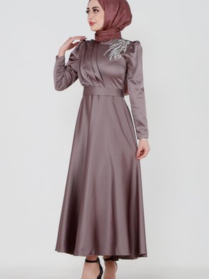 Önü Taş Baskılı Saten Abiye Elbise Vizon Önü Taş Baskılı Saten Abiye Elbise Vizon