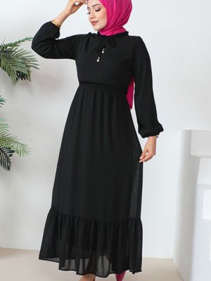 Siyah Yaka Detaylı Şifon Elbise Siyah Yaka Detaylı Şifon Elbise