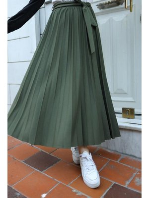 Haki Kuşak Detaylı Piliseli Etek