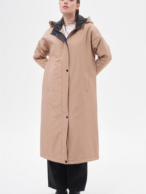 Dik Yaka Kapüşonlu Koyu Bej Mont