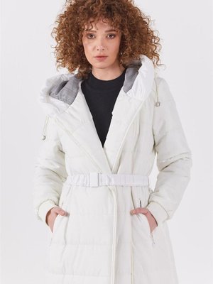 Yandan Fermuarlı Kapüşonlu Anorak Beyaz Mont Yandan Fermuarlı Kapüşonlu Anorak Beyaz Mont