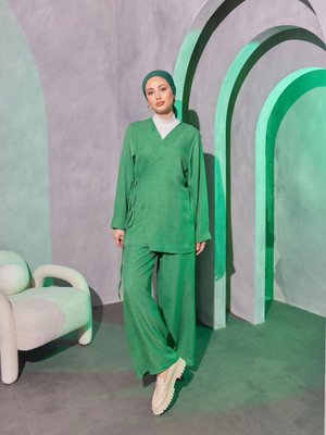 Kadın Koyu Yeşil Çapraz Bağlamalı Keten Tesettür İkili Takım