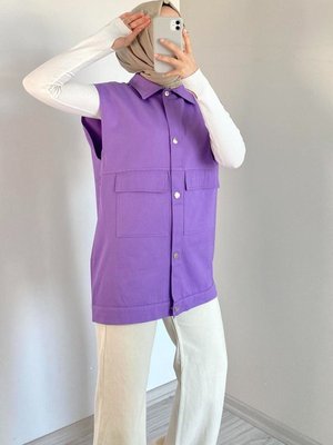 Lila Kapak Cepli Çıtçıtlı Yelek Lila Kapak Cepli Çıtçıtlı Yelek