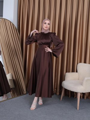 Kahve Nila Bel Geniş Bağlamalı Saten Abiye Elbise