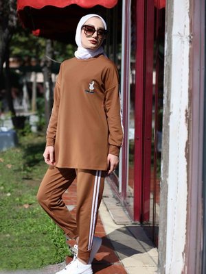 Baskılı Şerit Detaylı İkili Takım Taba Baskılı Şerit Detaylı İkili Takım Taba