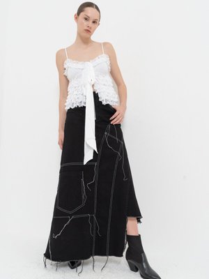 Siyah Parçalı Uzun Kot Etek Siyah Parçalı Uzun Kot Etek