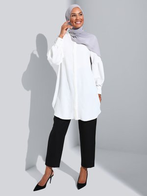 Gizli Düğmeli Balon Kol Aerobin Tunik Off White