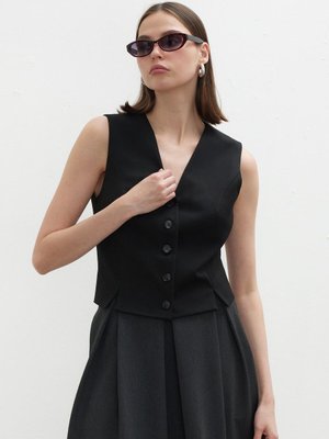 Özel Dikiş Kısa Yelek Siyah