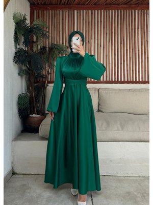 Saten Kolları Volanlı Uzun Tesettur Abiye Elbise