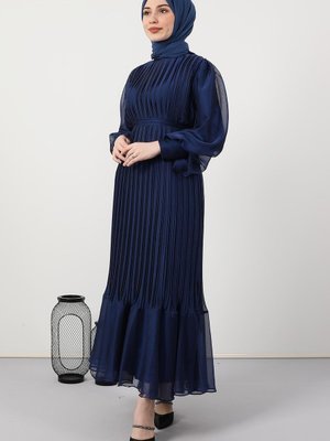 Piliseli Janjan Abiye Lacivert Piliseli Janjan Abiye Lacivert