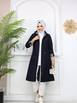 Bileği Çizgili Kapüşonlu Trençkot