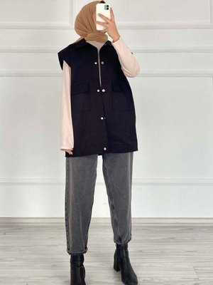 Önü Çıtçıt Düğmeli Yelek