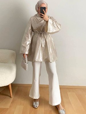 Bej Parlak Baskılı Şık Takım Bej Parlak Baskılı Şık Takım