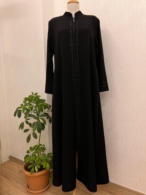 Taş Detaylı Fermuarlı Yan Cepli Ferace