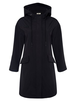 Kapüşonlu Softshell Mont