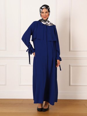 Lacivert Kolları Bağcık Detaylı Kap Lacivert Kolları Bağcık Detaylı Kap