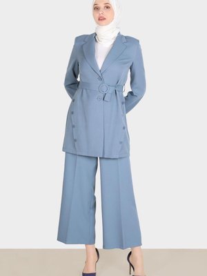 Kuşakli Düğme Detaylı Ceket