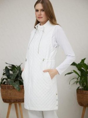 Çıt Detaylı Kapitone Yelek