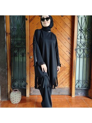 Püskül Detaylı Eşofman Takım Püskül Detaylı Eşofman Takım